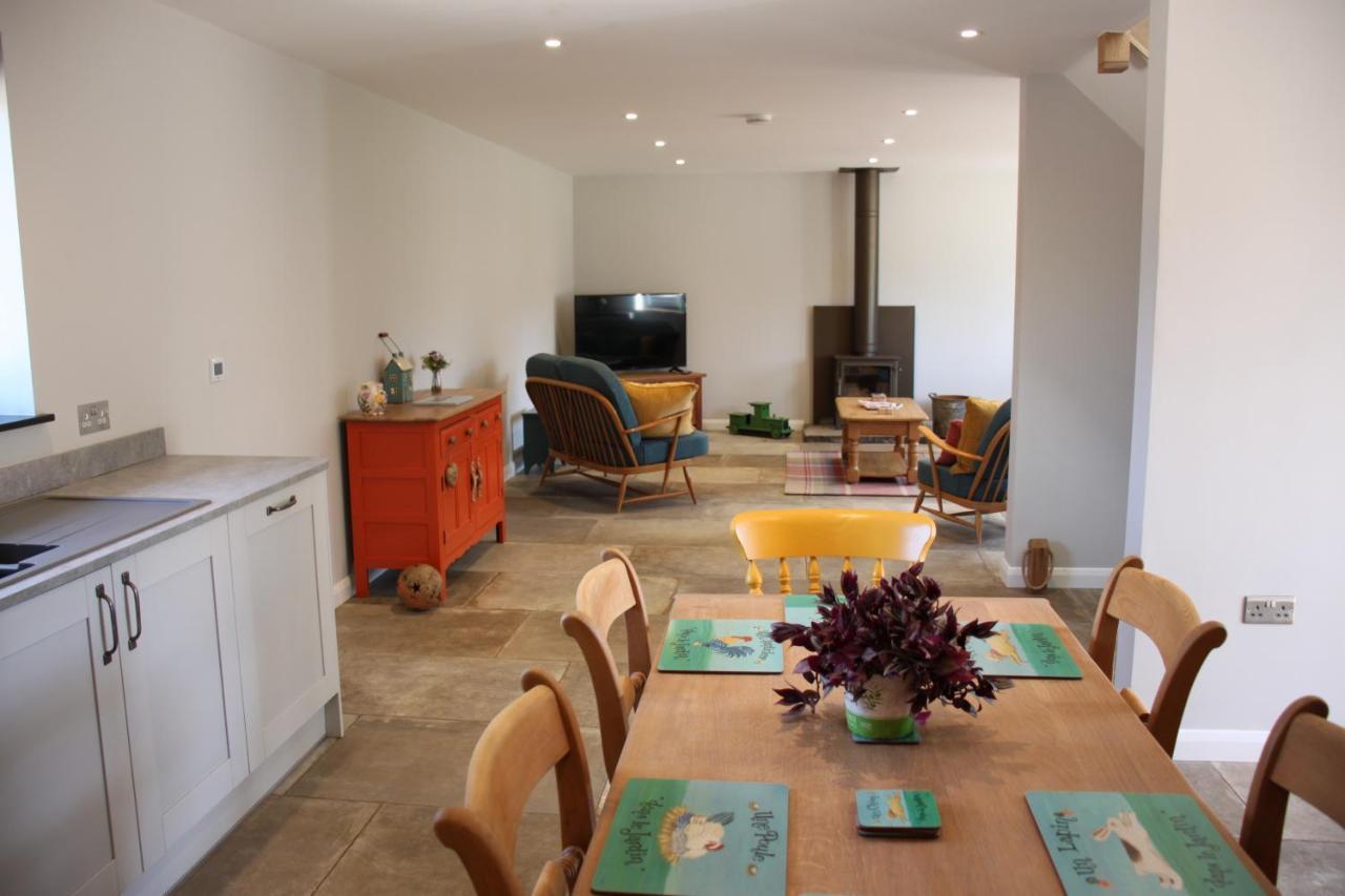 Wonderfully Spacious Luxury Holiday Cottage Billingshurst Eksteriør bilde