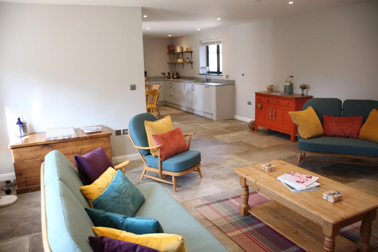 Wonderfully Spacious Luxury Holiday Cottage Billingshurst Eksteriør bilde