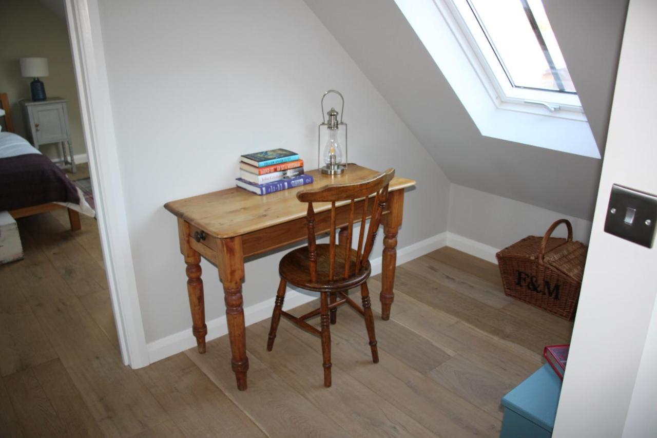 Wonderfully Spacious Luxury Holiday Cottage Billingshurst Eksteriør bilde
